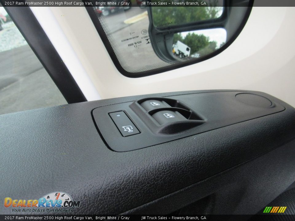 2017 Ram ProMaster 2500 High Roof Cargo Van Bright White / Gray Photo #31