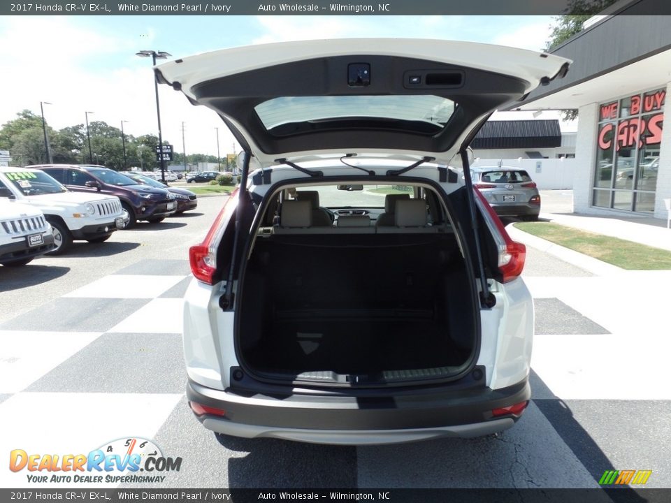 2017 Honda CR-V EX-L White Diamond Pearl / Ivory Photo #5