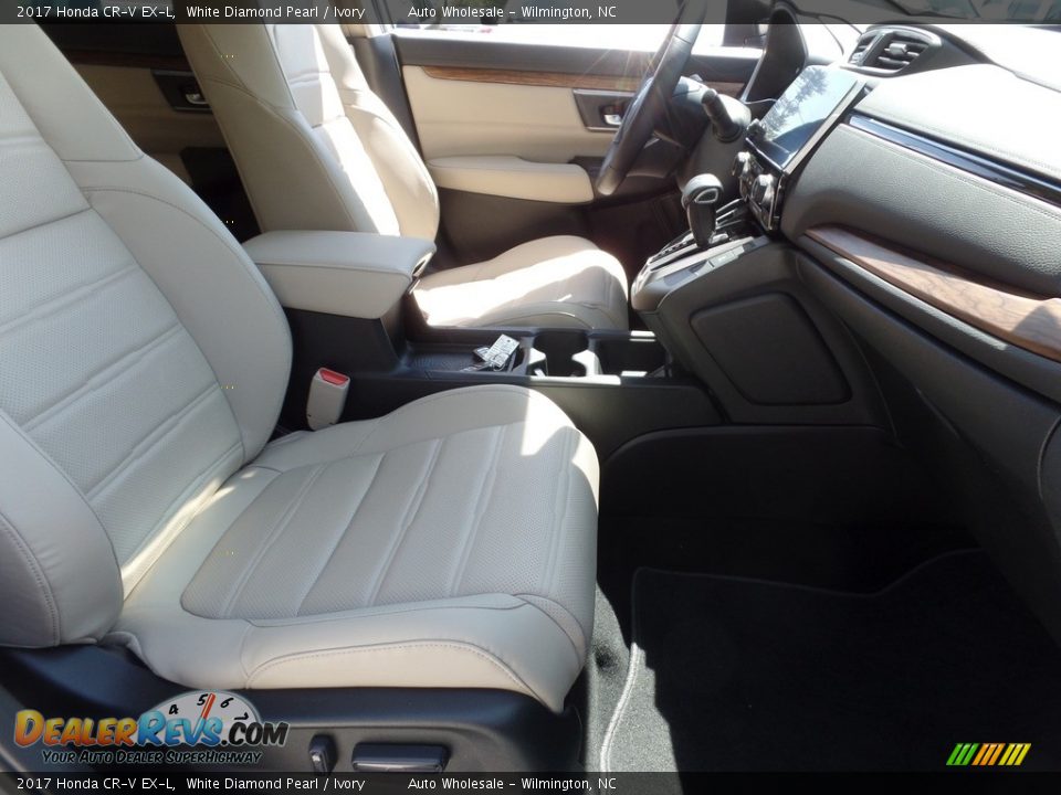 2017 Honda CR-V EX-L White Diamond Pearl / Ivory Photo #13