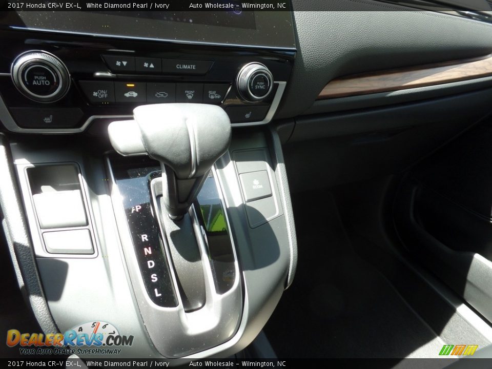 2017 Honda CR-V EX-L White Diamond Pearl / Ivory Photo #19