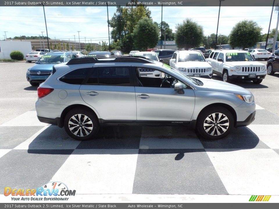 2017 Subaru Outback 2.5i Limited Ice Silver Metallic / Slate Black Photo #3