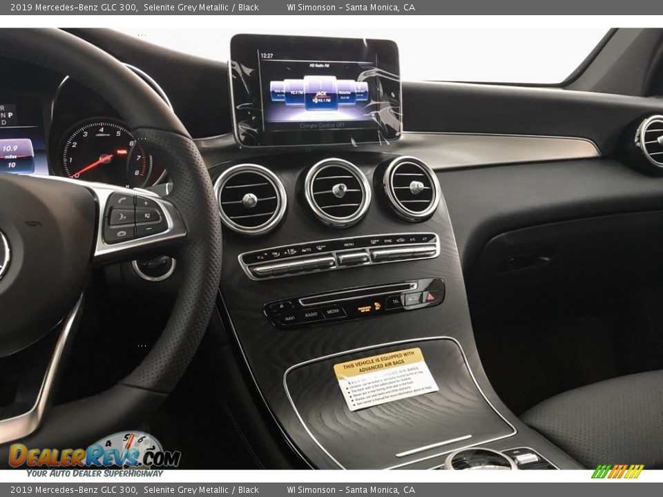 2019 Mercedes-Benz GLC 300 Selenite Grey Metallic / Black Photo #6