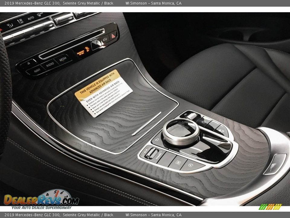 2019 Mercedes-Benz GLC 300 Selenite Grey Metallic / Black Photo #7