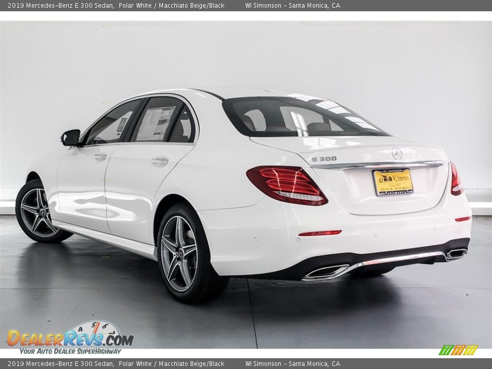 2019 Mercedes-Benz E 300 Sedan Polar White / Macchiato Beige/Black Photo #2