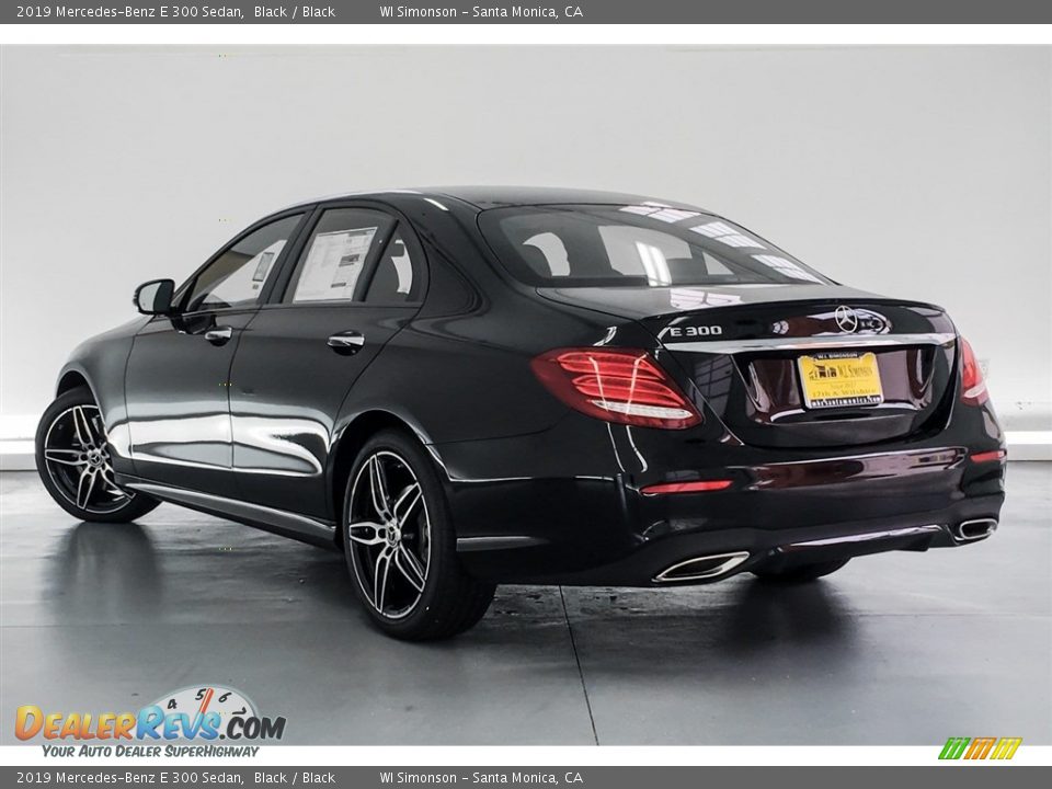 2019 Mercedes-Benz E 300 Sedan Black / Black Photo #2