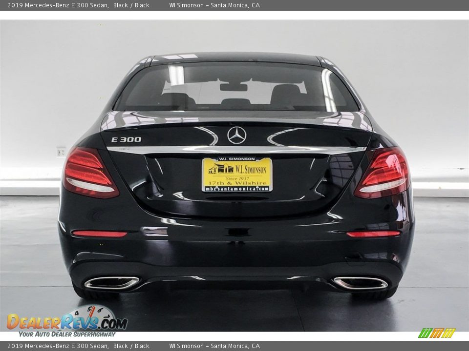 2019 Mercedes-Benz E 300 Sedan Black / Black Photo #3