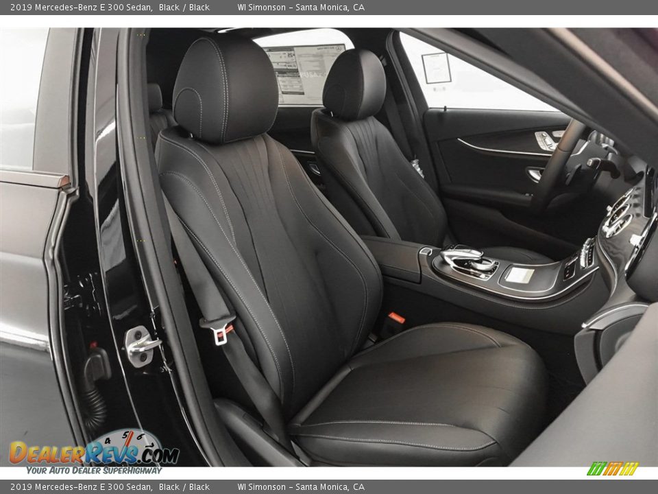 Front Seat of 2019 Mercedes-Benz E 300 Sedan Photo #5