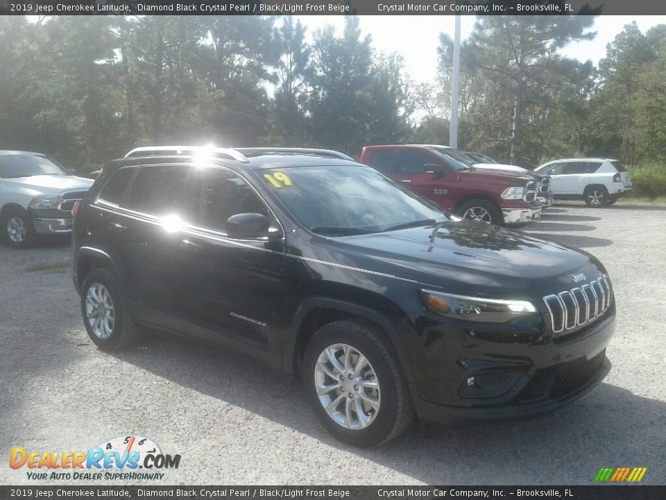 2019 Jeep Cherokee Latitude Diamond Black Crystal Pearl / Black/Light Frost Beige Photo #7