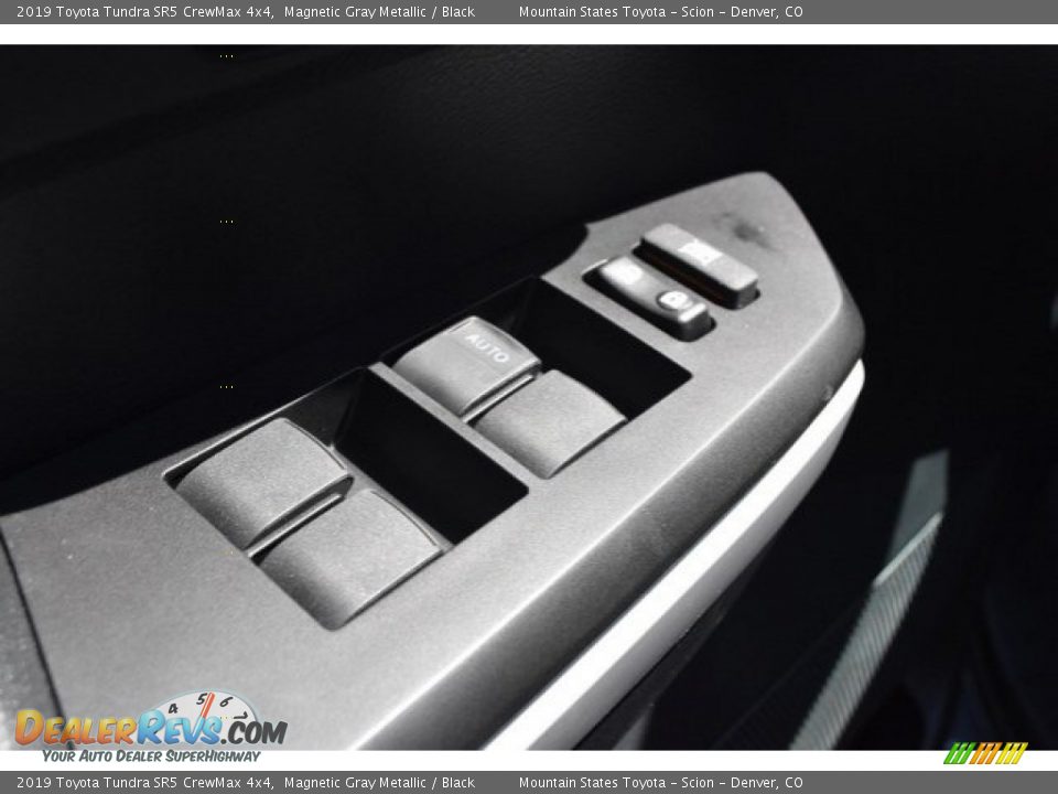 2019 Toyota Tundra SR5 CrewMax 4x4 Magnetic Gray Metallic / Black Photo #23
