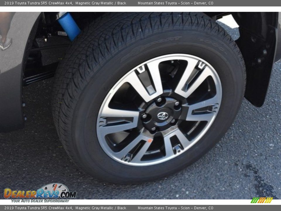 2019 Toyota Tundra SR5 CrewMax 4x4 Magnetic Gray Metallic / Black Photo #33
