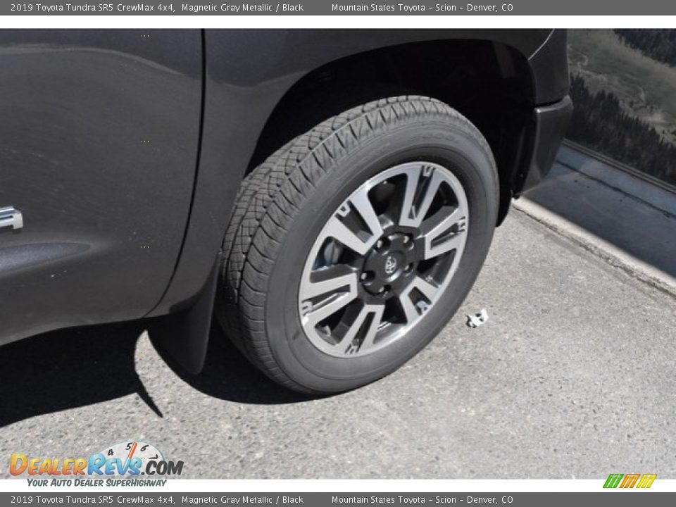 2019 Toyota Tundra SR5 CrewMax 4x4 Magnetic Gray Metallic / Black Photo #35