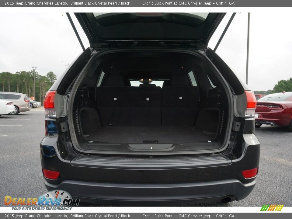2015 Jeep Grand Cherokee Laredo Brilliant Black Crystal Pearl / Black Photo #15