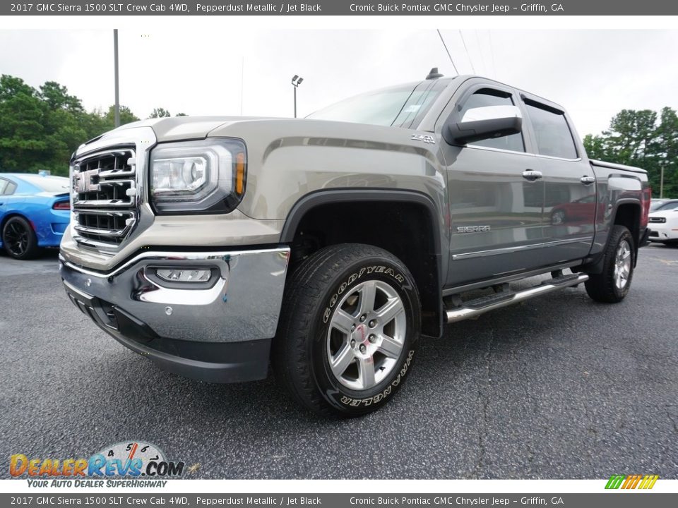 2017 GMC Sierra 1500 SLT Crew Cab 4WD Pepperdust Metallic / Jet Black Photo #3