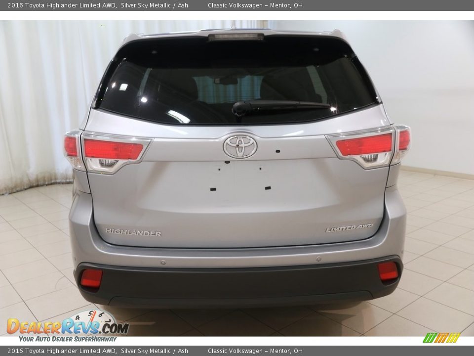 2016 Toyota Highlander Limited AWD Silver Sky Metallic / Ash Photo #21