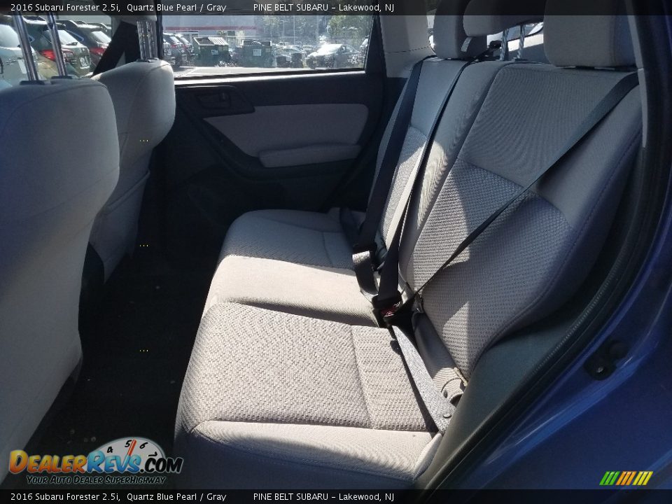 2016 Subaru Forester 2.5i Quartz Blue Pearl / Gray Photo #3