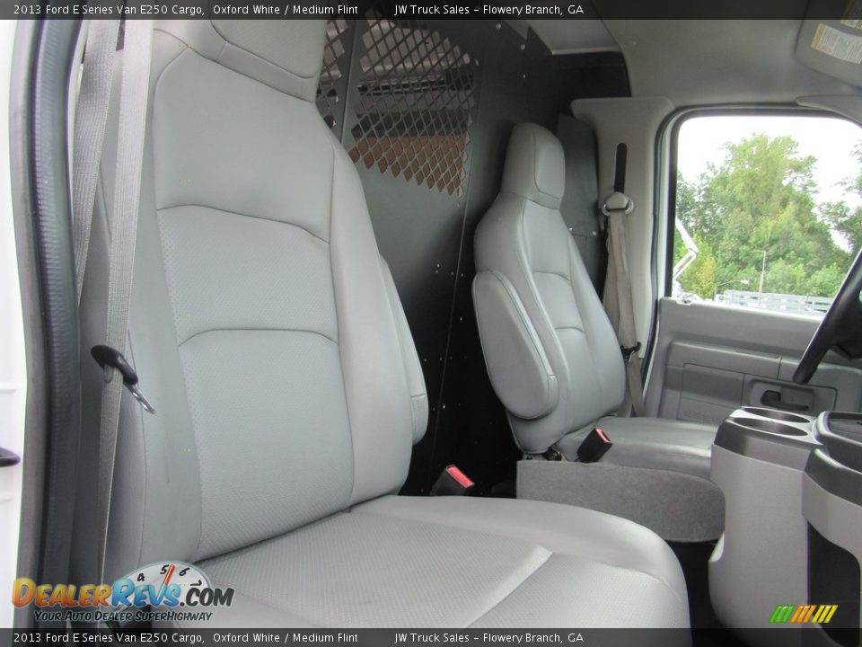 2013 Ford E Series Van E250 Cargo Oxford White / Medium Flint Photo #20