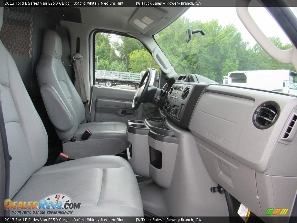 2013 Ford E Series Van E250 Cargo Oxford White / Medium Flint Photo #21