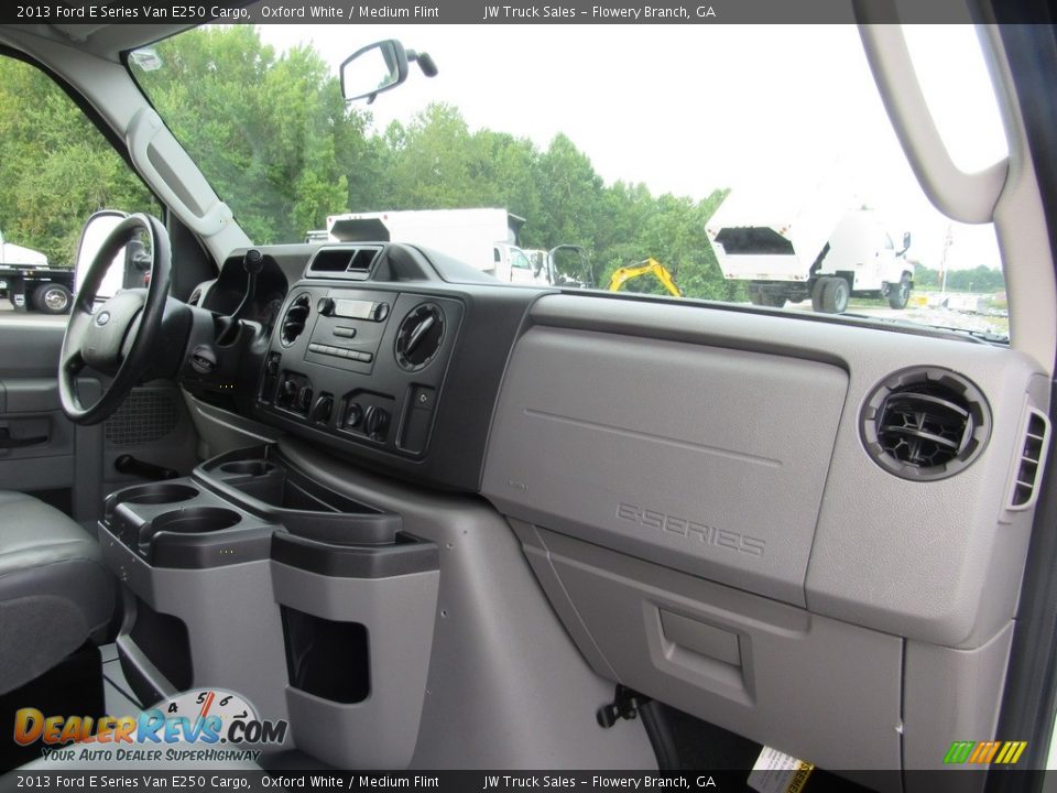 2013 Ford E Series Van E250 Cargo Oxford White / Medium Flint Photo #22