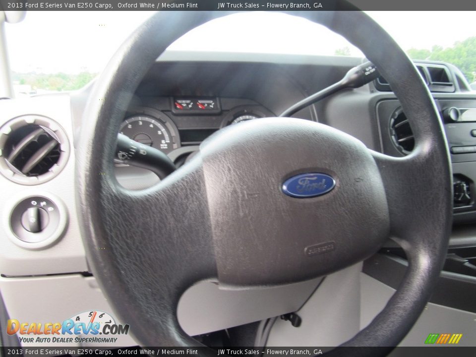 2013 Ford E Series Van E250 Cargo Oxford White / Medium Flint Photo #28