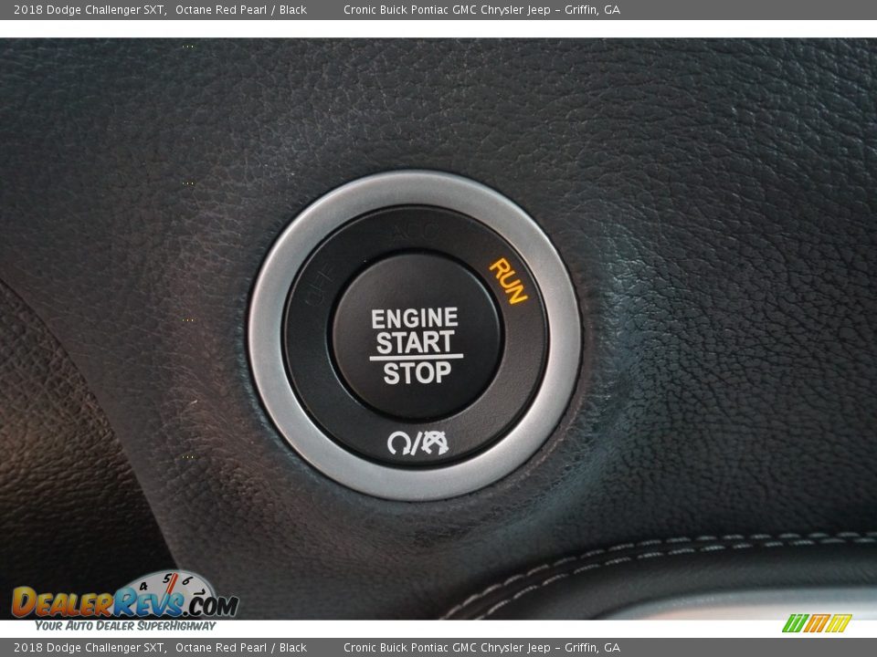 2018 Dodge Challenger SXT Octane Red Pearl / Black Photo #7