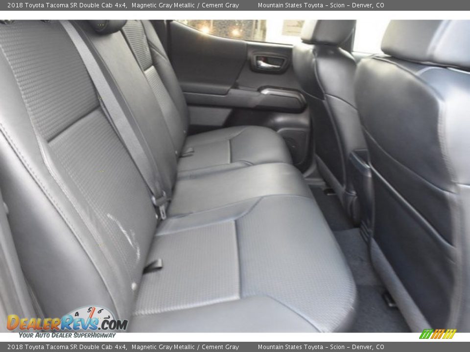 2018 Toyota Tacoma SR Double Cab 4x4 Magnetic Gray Metallic / Cement Gray Photo #18