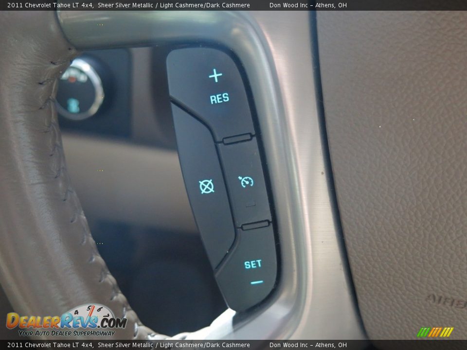 2011 Chevrolet Tahoe LT 4x4 Sheer Silver Metallic / Light Cashmere/Dark Cashmere Photo #30