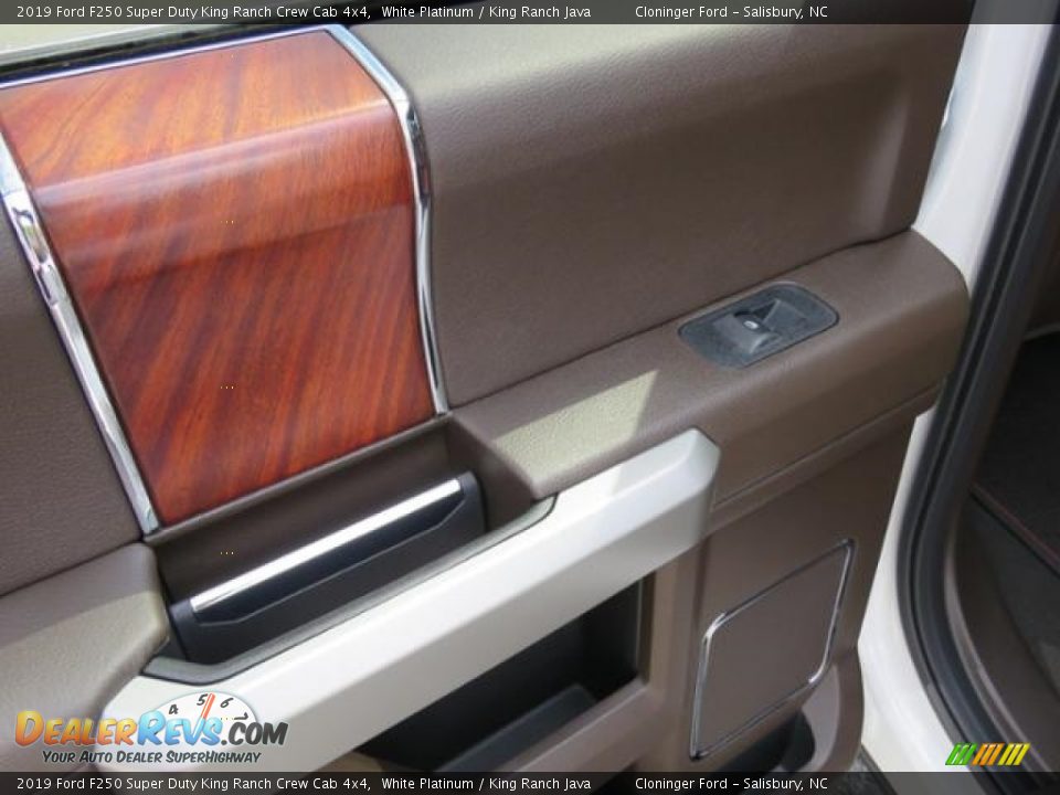 Door Panel of 2019 Ford F250 Super Duty King Ranch Crew Cab 4x4 Photo #7
