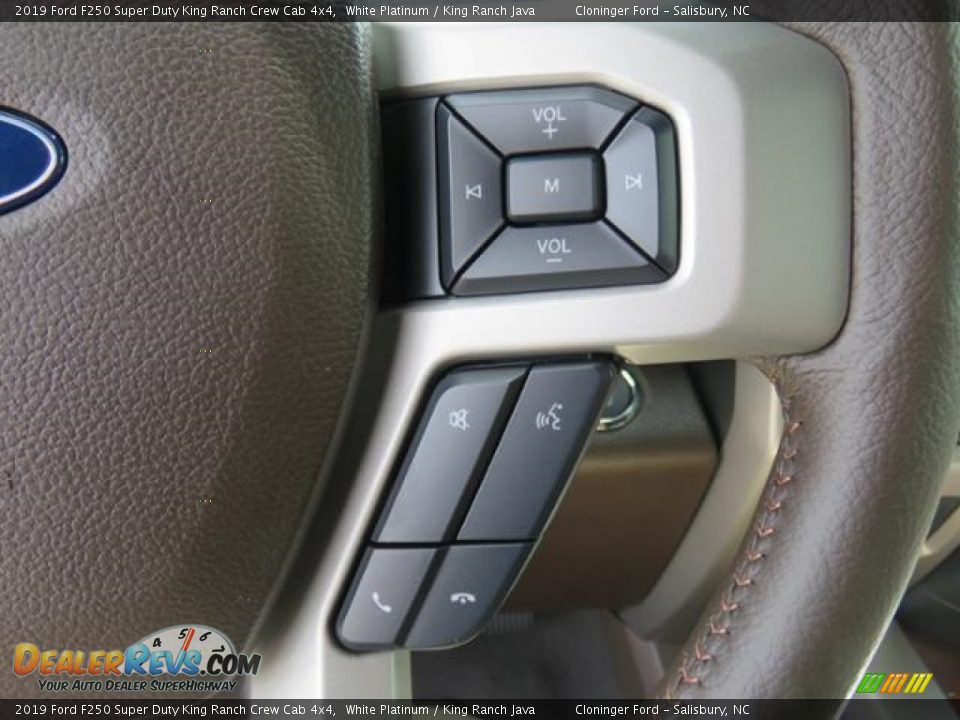 2019 Ford F250 Super Duty King Ranch Crew Cab 4x4 White Platinum / King Ranch Java Photo #17