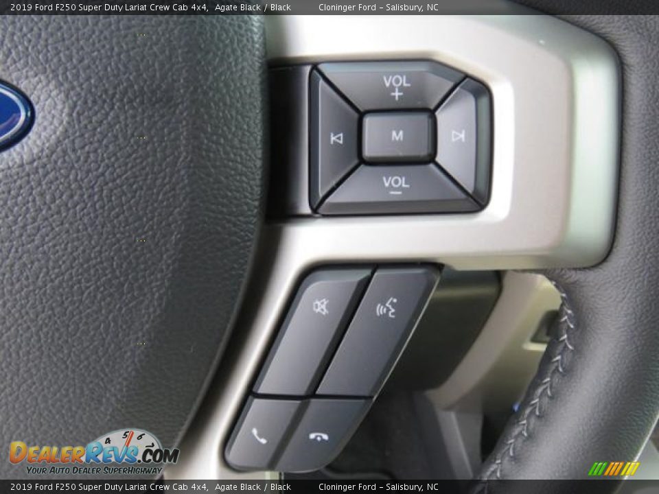 2019 Ford F250 Super Duty Lariat Crew Cab 4x4 Steering Wheel Photo #18