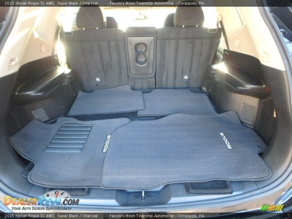 2015 Nissan Rogue SV AWD Super Black / Charcoal Photo #13