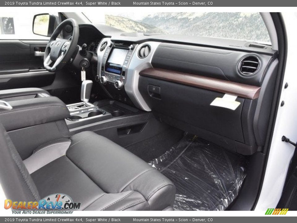 2019 Toyota Tundra Limited CrewMax 4x4 Super White / Black Photo #11