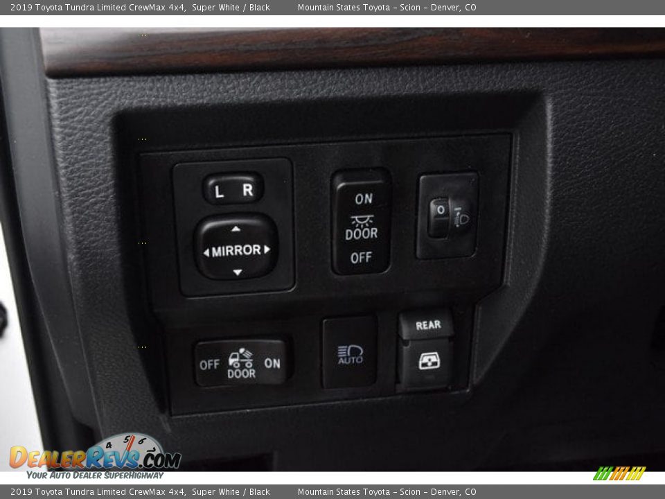 2019 Toyota Tundra Limited CrewMax 4x4 Super White / Black Photo #25