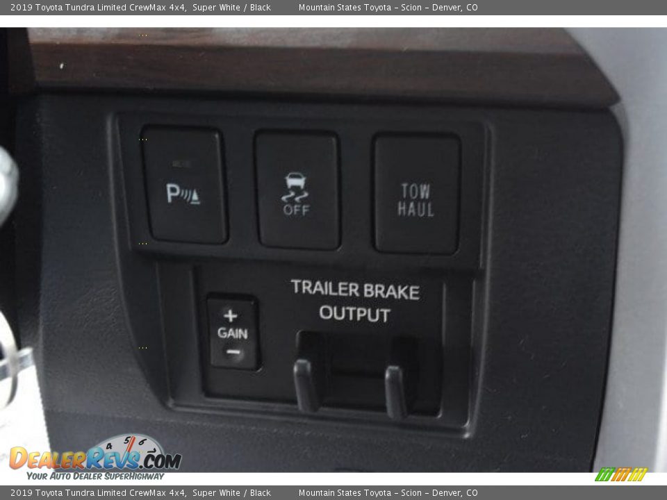 2019 Toyota Tundra Limited CrewMax 4x4 Super White / Black Photo #29