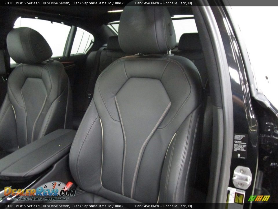 2018 BMW 5 Series 530i xDrive Sedan Black Sapphire Metallic / Black Photo #11