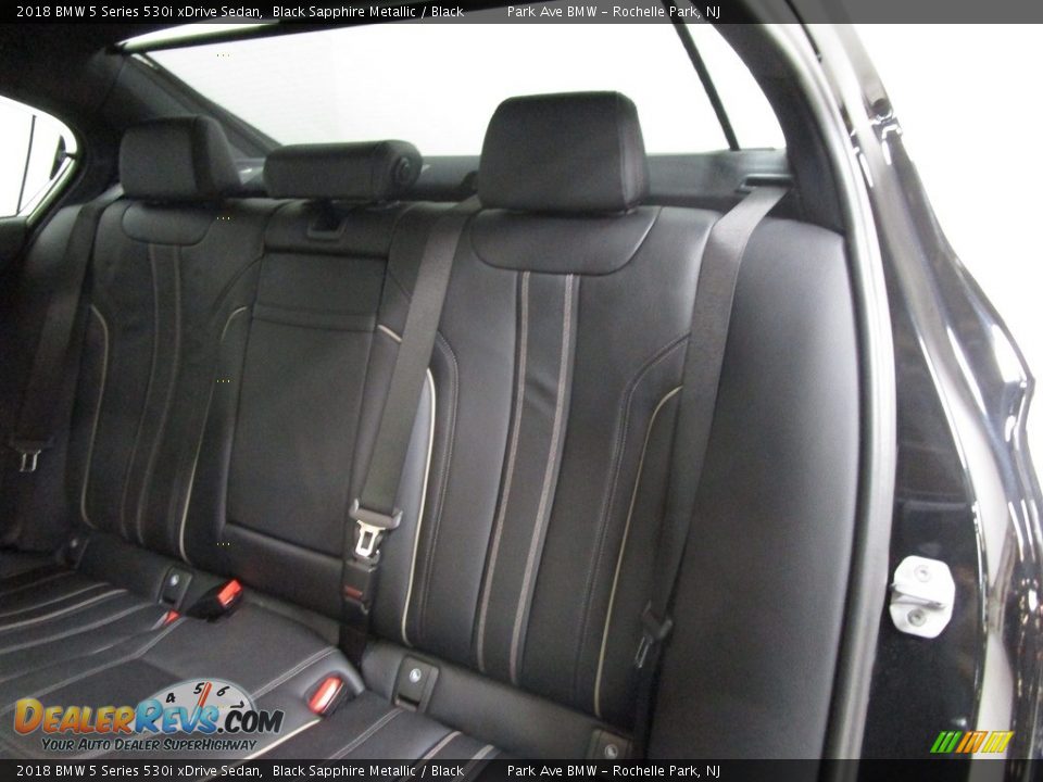 2018 BMW 5 Series 530i xDrive Sedan Black Sapphire Metallic / Black Photo #14