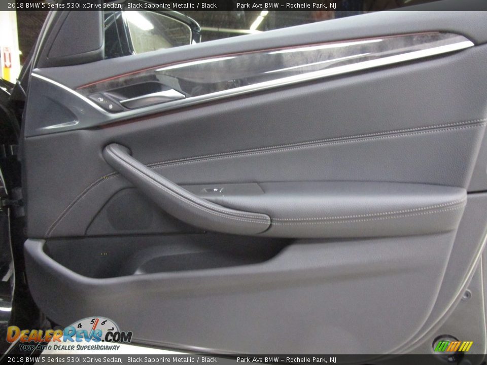 2018 BMW 5 Series 530i xDrive Sedan Black Sapphire Metallic / Black Photo #16