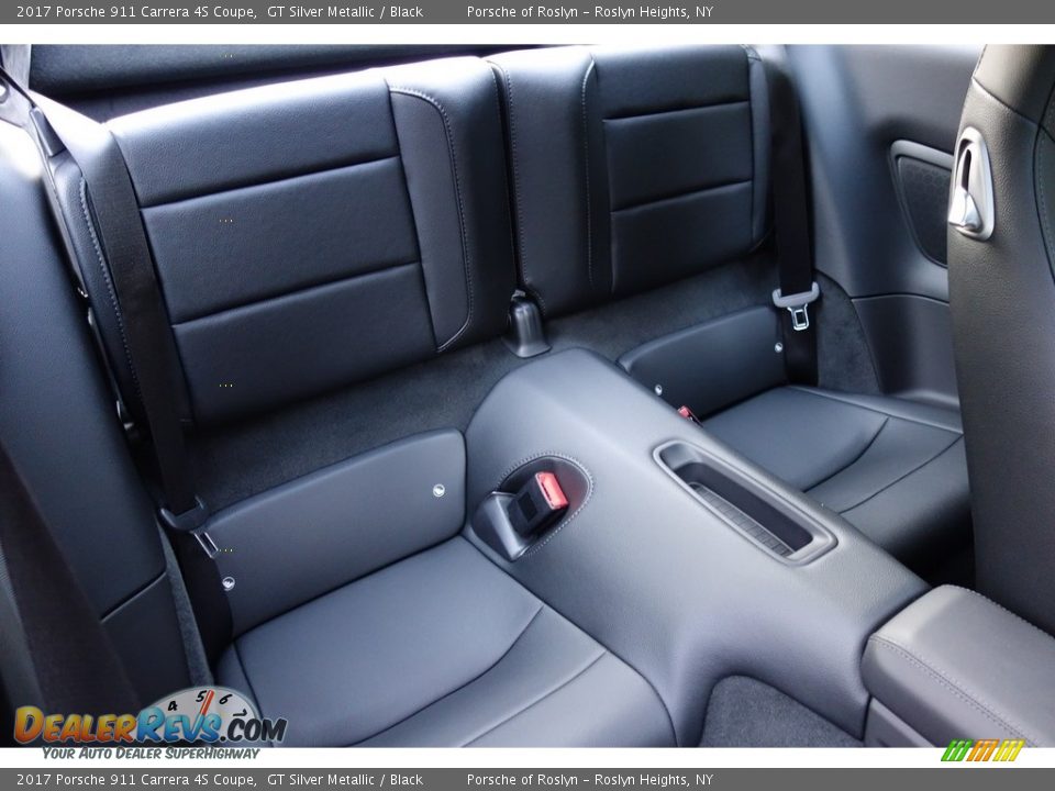 2017 Porsche 911 Carrera 4S Coupe GT Silver Metallic / Black Photo #16