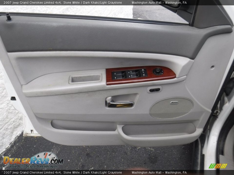 2007 Jeep Grand Cherokee Limited 4x4 Stone White / Dark Khaki/Light Graystone Photo #15