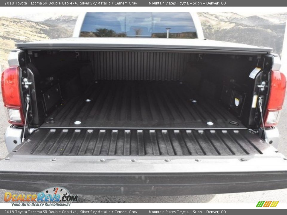 2018 Toyota Tacoma SR Double Cab 4x4 Silver Sky Metallic / Cement Gray Photo #30