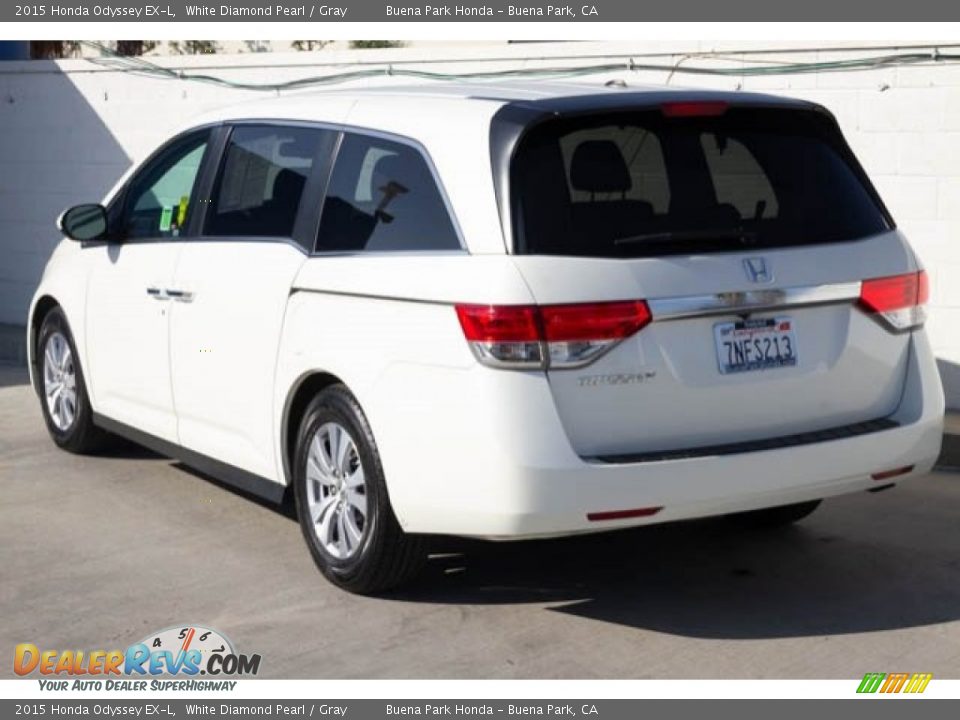 2015 Honda Odyssey EX-L White Diamond Pearl / Gray Photo #2