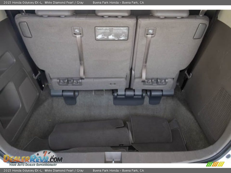 2015 Honda Odyssey EX-L White Diamond Pearl / Gray Photo #20