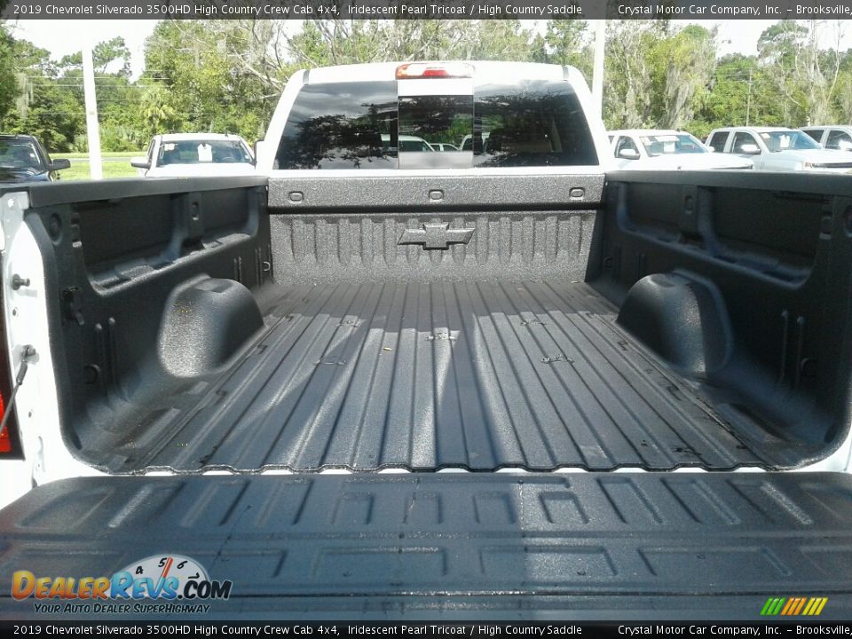 2019 Chevrolet Silverado 3500HD High Country Crew Cab 4x4 Iridescent Pearl Tricoat / High Country Saddle Photo #20