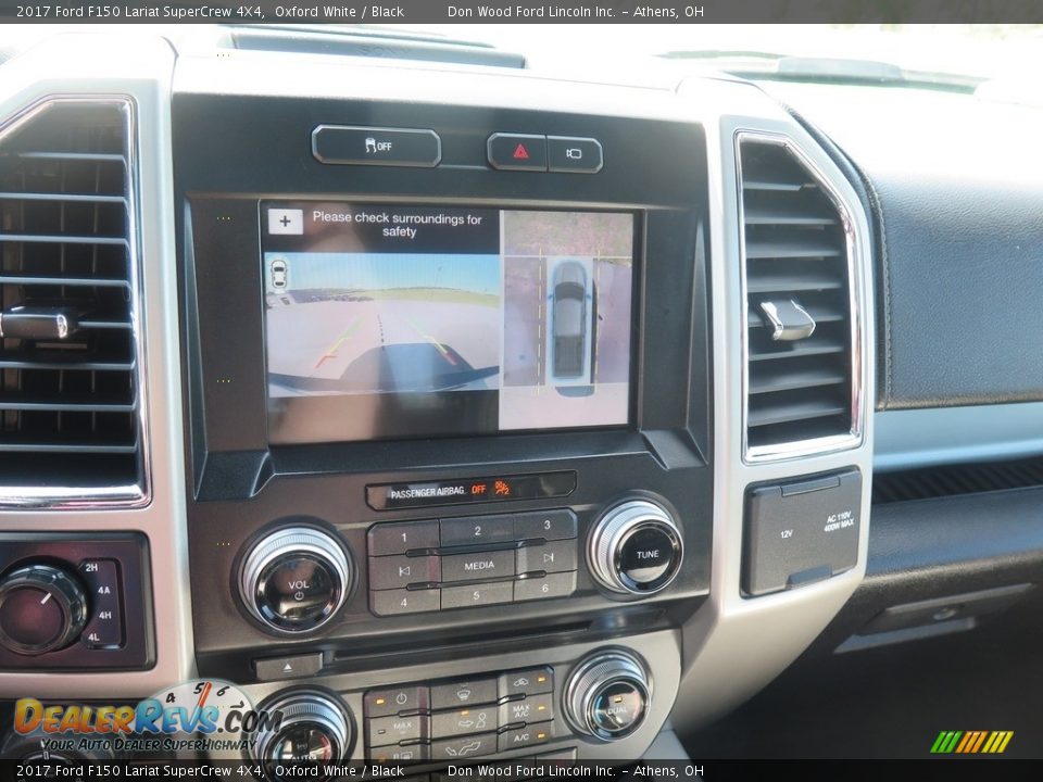 2017 Ford F150 Lariat SuperCrew 4X4 Oxford White / Black Photo #2