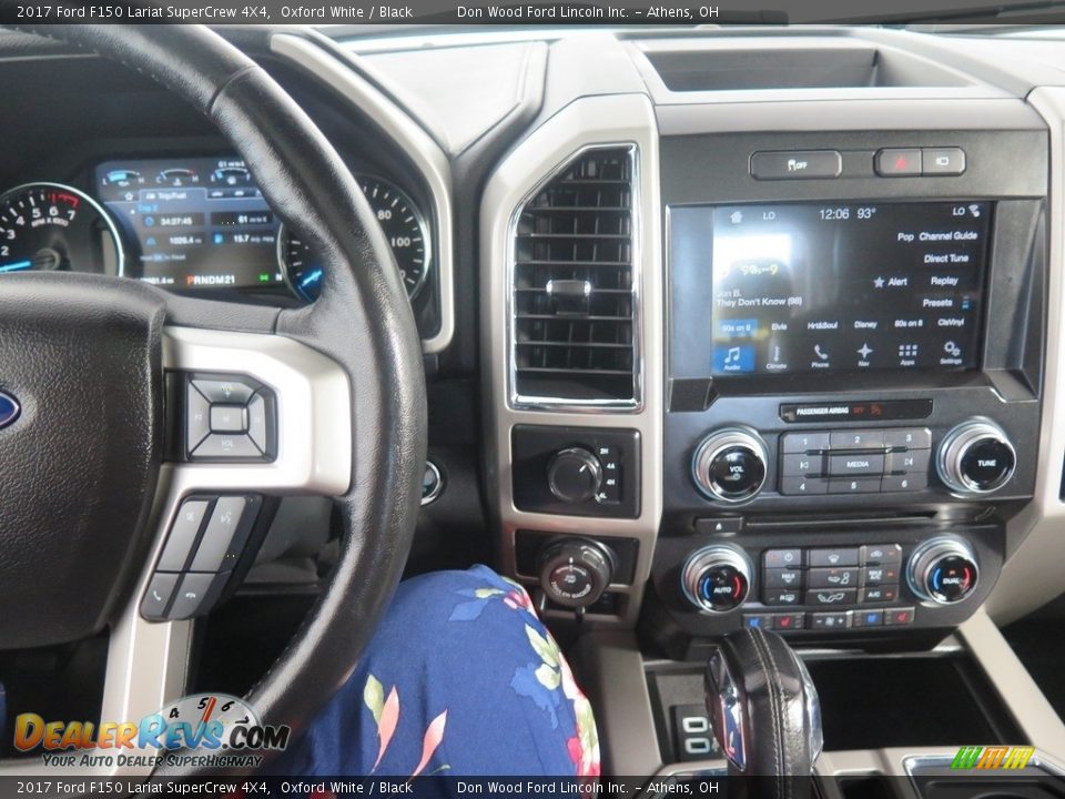 2017 Ford F150 Lariat SuperCrew 4X4 Oxford White / Black Photo #12