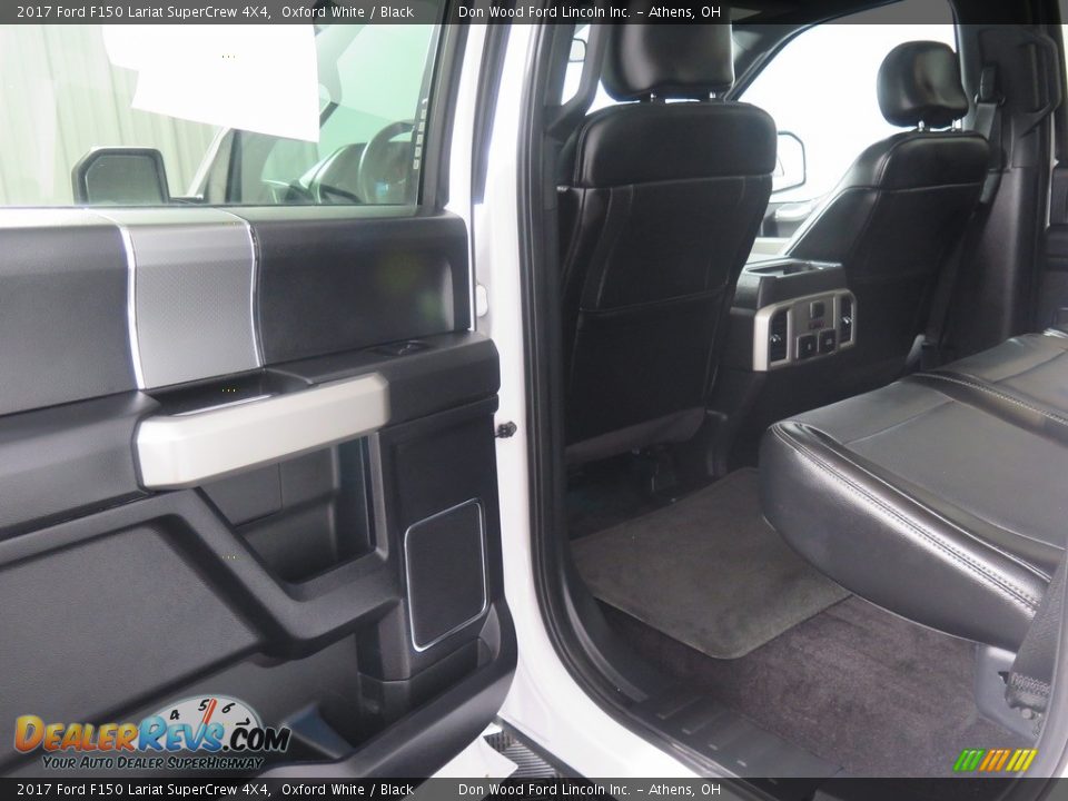 2017 Ford F150 Lariat SuperCrew 4X4 Oxford White / Black Photo #27