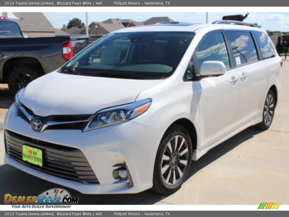 2019 Toyota Sienna Limited Blizzard Pearl White / Ash Photo #3