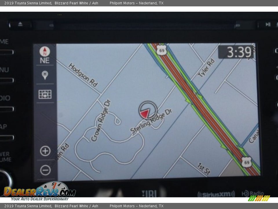 2019 Toyota Sienna Limited Blizzard Pearl White / Ash Photo #16