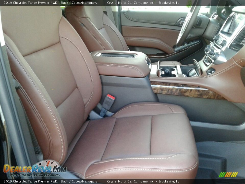 Front Seat of 2019 Chevrolet Tahoe Premier 4WD Photo #12