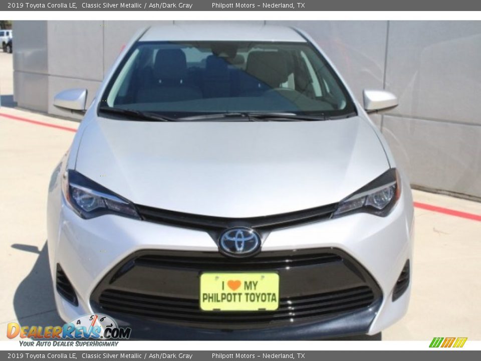 2019 Toyota Corolla LE Classic Silver Metallic / Ash/Dark Gray Photo #2