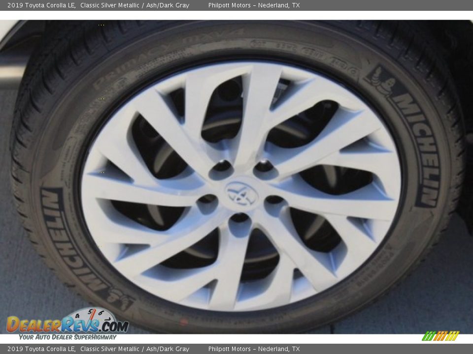 2019 Toyota Corolla LE Classic Silver Metallic / Ash/Dark Gray Photo #9
